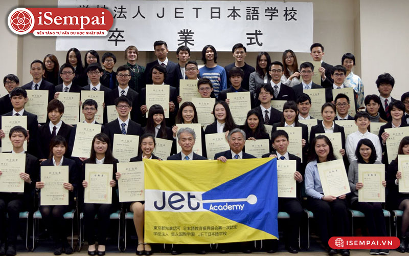 Lễ tốt nghiệp tại học viện JET