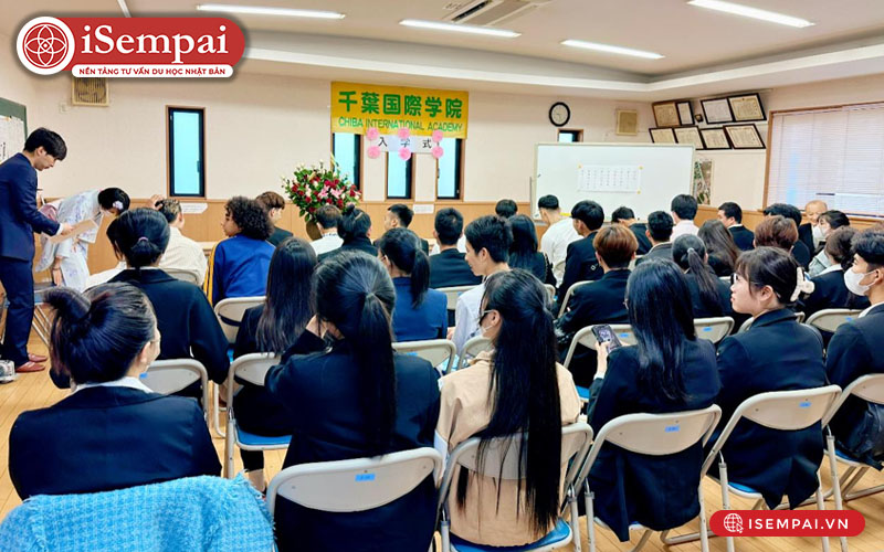 Lễ tốt nghiệp của trường quốc tế Chiba