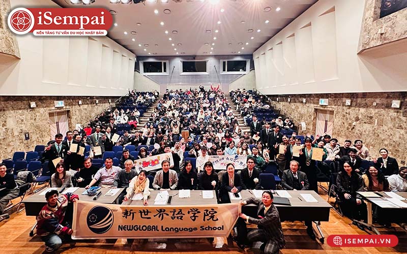 Giảng đường lớn của NewGlobal Language School