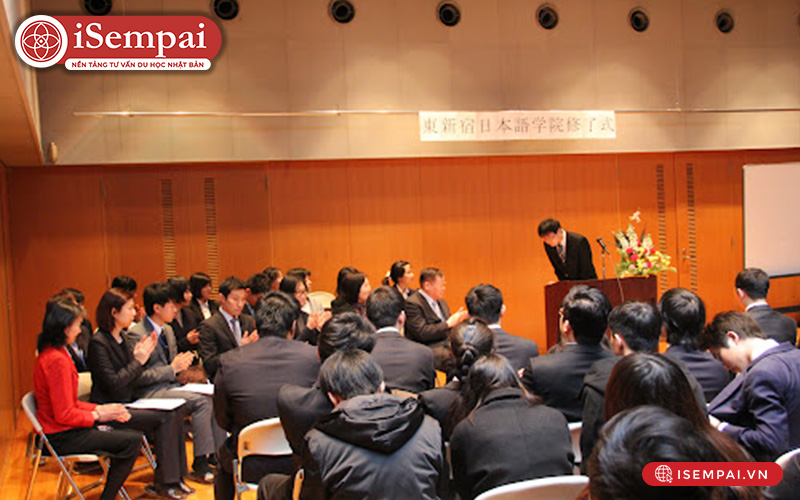 Giảng đường lớn tại SHINJUKU TOKYO
