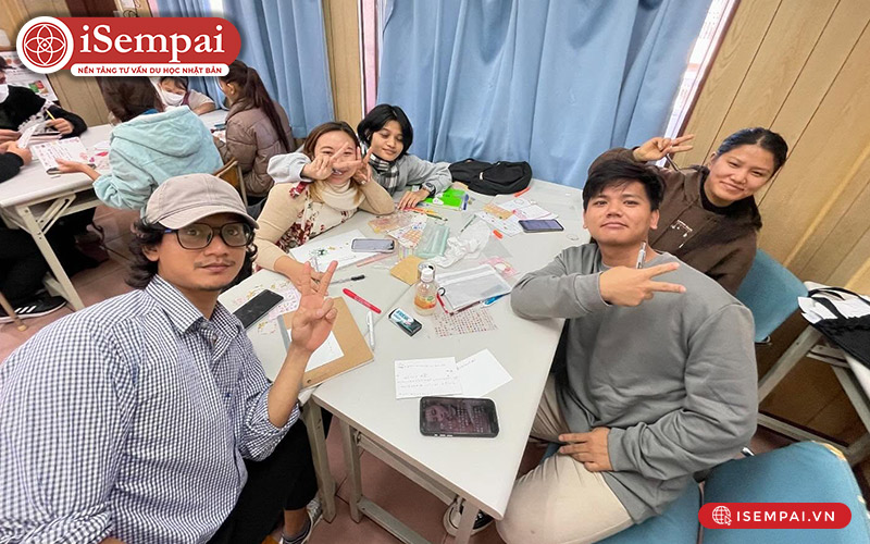 Học viên của trường quốc tế NICHIA